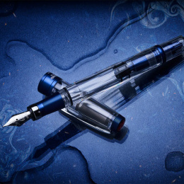 Diamond 580ALR Navy Blue Fountain pen in the group Pens / Fine Writing / Fountain Pens at Pen Store (131785_r)